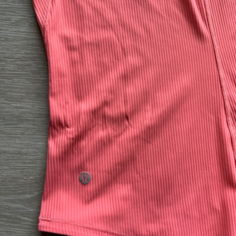 Base Pace Ribbed Tank Top Color: Raspberry Cream Size 10 - Picture 4 of 4